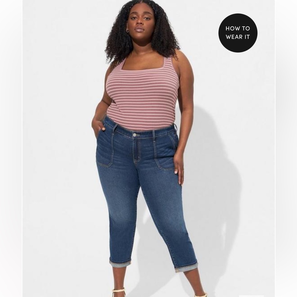 Torrid Crop Boyfriend Straight Vintage Stretch Mid-Rise Jean size 16